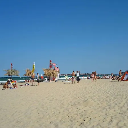 דירה Aparthotel Elit 2 סאני ביץ'