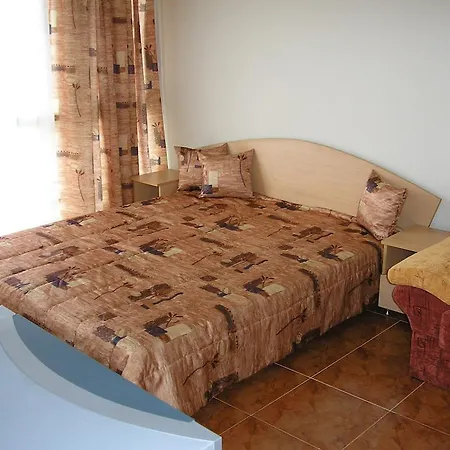 דירה Aparthotel Elit 2